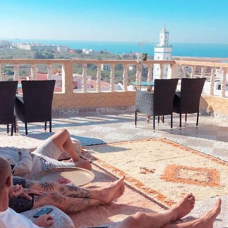 Psycho Surf Camp Bed and Breakfast Taghazout Exterior foto