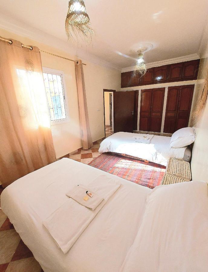 Psycho Surf Camp Bed and Breakfast Taghazout Exterior foto