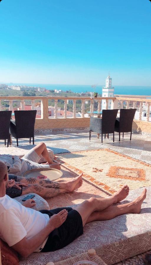 Psycho Surf Camp Bed and Breakfast Taghazout Exterior foto
