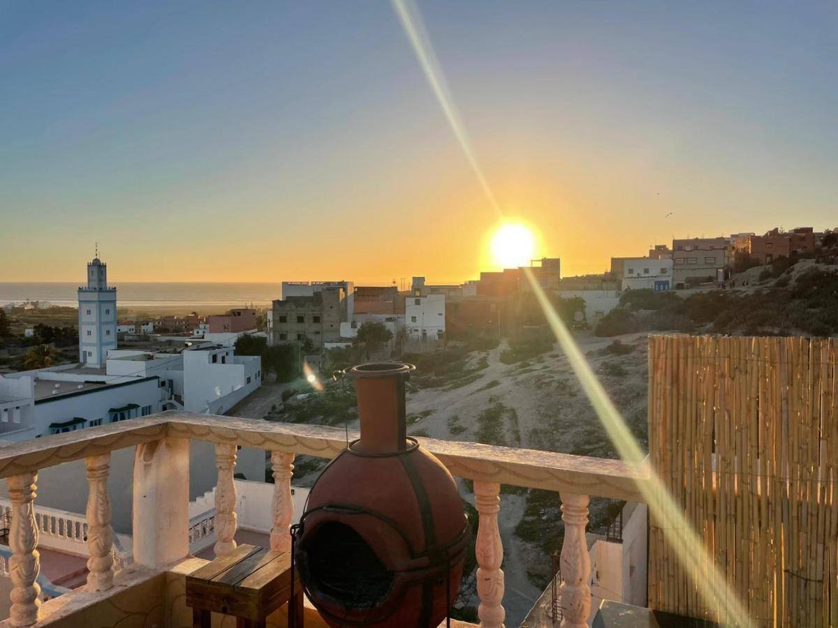 Psycho Surf Camp Bed and Breakfast Taghazout Exterior foto